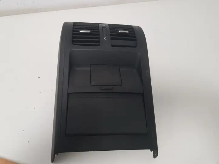 Volkswagen PASSAT B5.5 (2001 - 2005) 3C0864298P Задний воздушный дефлектор — фото 1