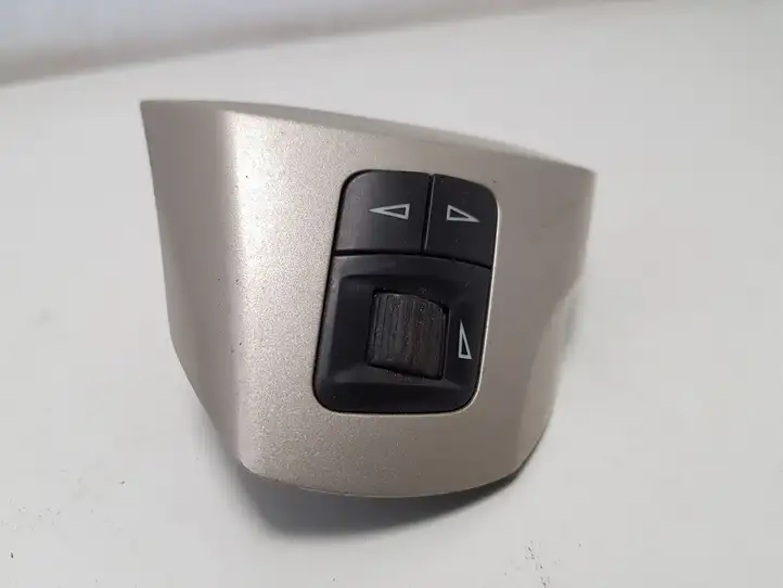 Opel Corsa C (2003 - 2006) F060706 Включатель регулировки звука — фото 1