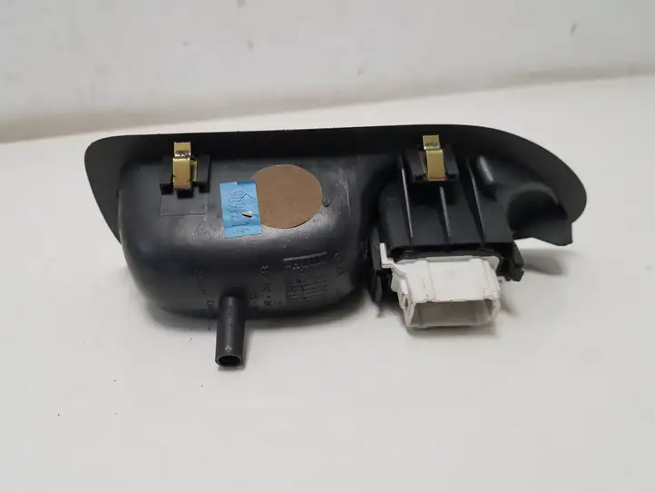 Renault Laguna II (2001 - 2005) 8200016013 Блок кнопок стеклоподъемников — фото 2
