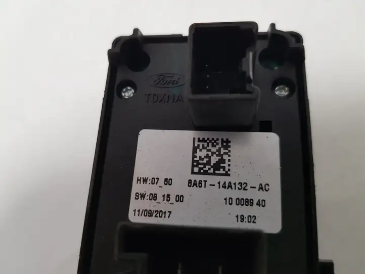 Ford Fiesta (2009 - 2012) 8A6T14A132AC Кнопка стеклоподъемников — фото 3