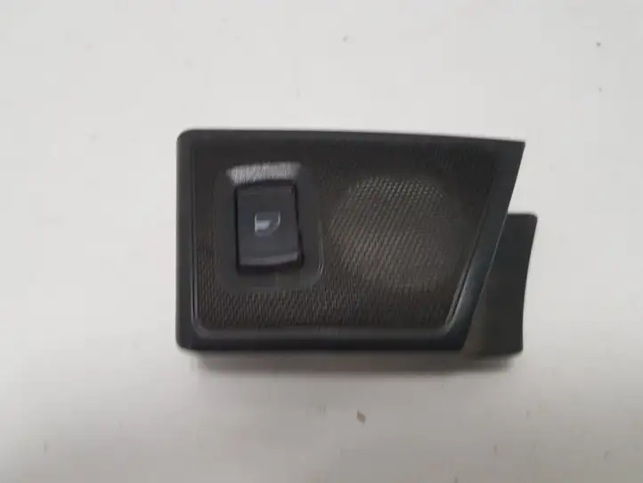 Skoda Octavia Mk1 (1U) (1996 - 2004) 1U4867435A Блок кнопок стеклоподъемников — фото 1