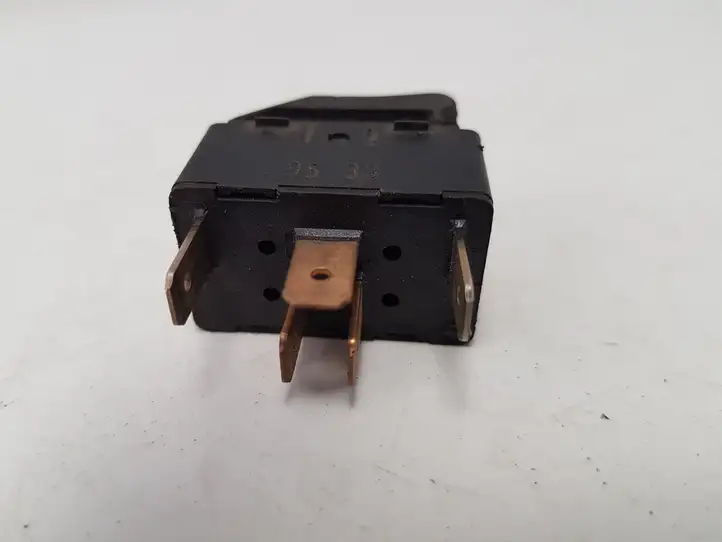 Audi A4 S4 B5 8D (1999 - 2001) 4D09598550IC Кнопка стеклоподъемников — фото 2
