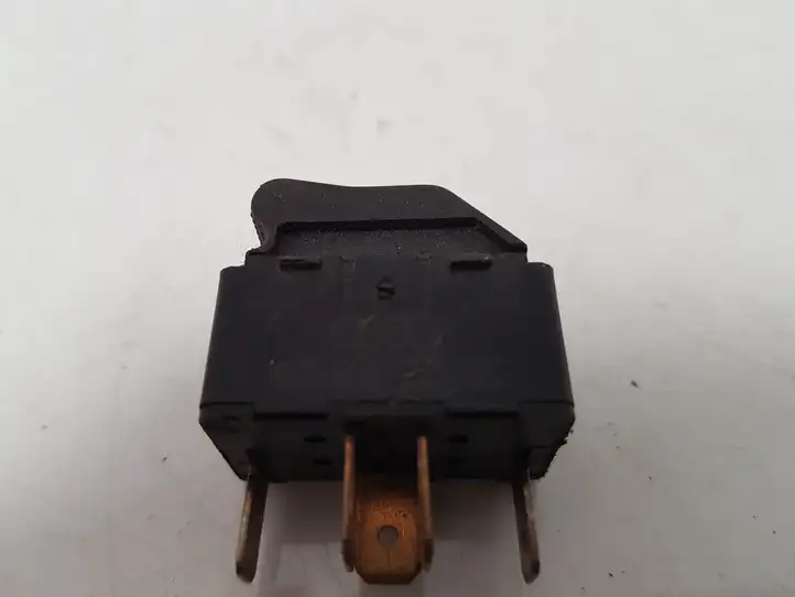 Audi A4 S4 B5 8D (1999 - 2001) 4D09598550IC Кнопка стеклоподъемников — фото 3