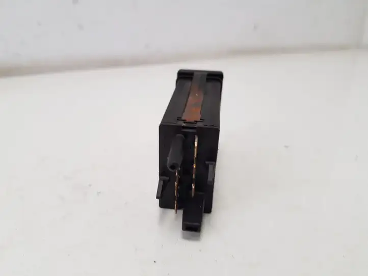 Volkswagen PASSAT B5.5 (2001 - 2005) 3B0959621D Кнопка обогрева стекла — фото 2