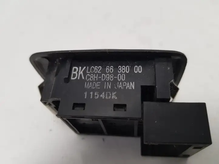 Mazda Premacy (1999 - 2005) LC626638000 Блок кнопок стеклоподъемников — фото 2
