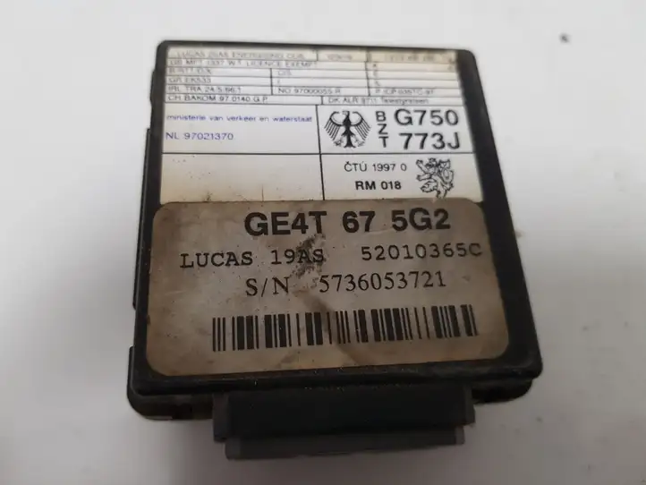Mazda 626 (1999 - 2002) GE4T675G2 Блок иммобилайзера — фото 1