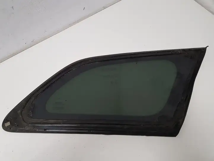 Toyota Avensis T270 (2009 - 2012) 43R006723 Заднее боковое стекло — фото 1