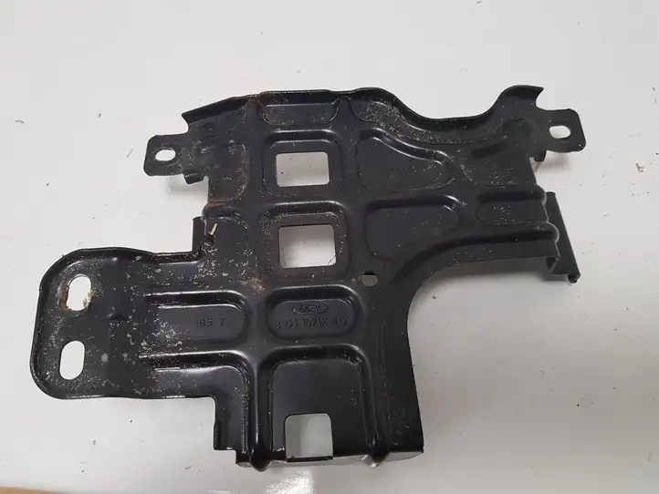 Ford B-MAX (2012 - 2018) 8V2110718AD Площадка аккумулятора — фото 3