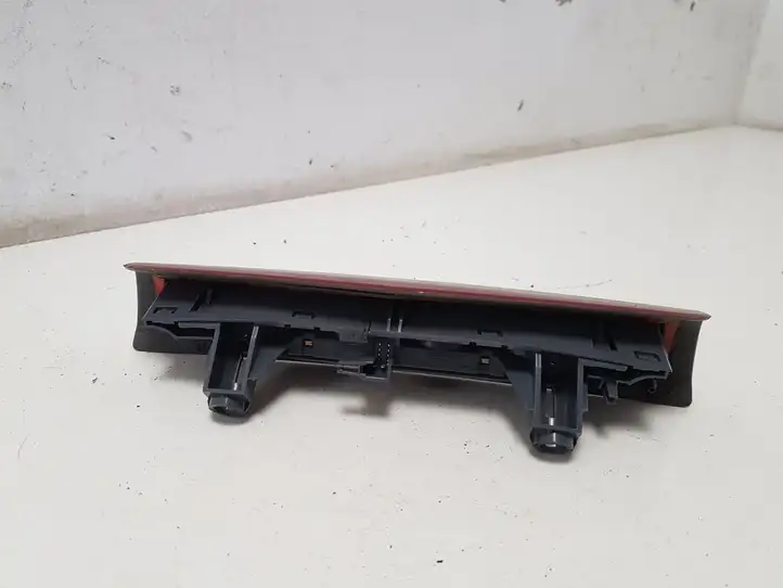 Opel Corsa D (2006 - 2010) 316627975 Дополнительный стоп фонарь — фото 2