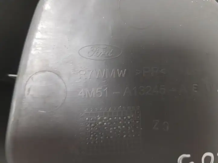 Ford Focus (2011 - 2015) 4M51A13245AEW Внутренняя отделка заднего порога — фото 3