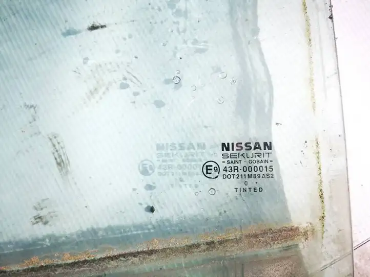 Nissan Almera (2000 - 2006) Стекло задней двери — фото 2