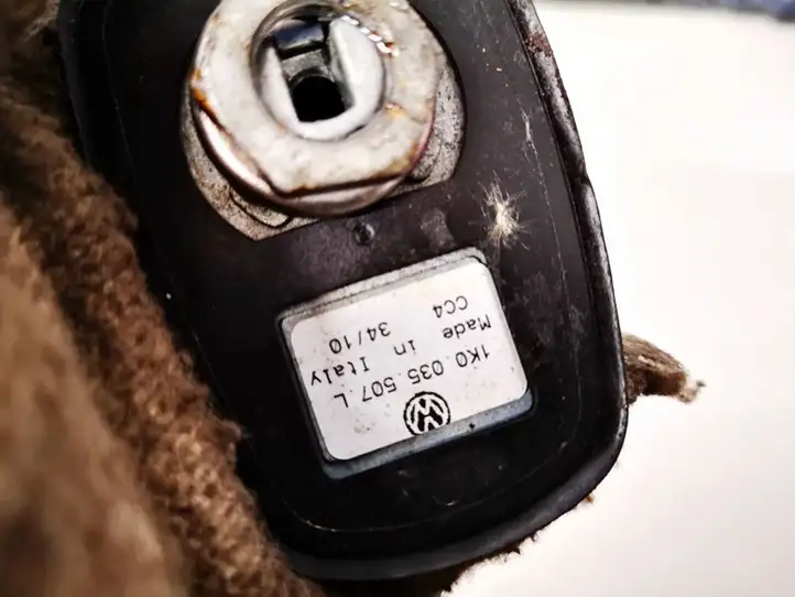 Volkswagen Jetta VI (2011 - 2018) 1k0035507l GPS антенна — фото 3