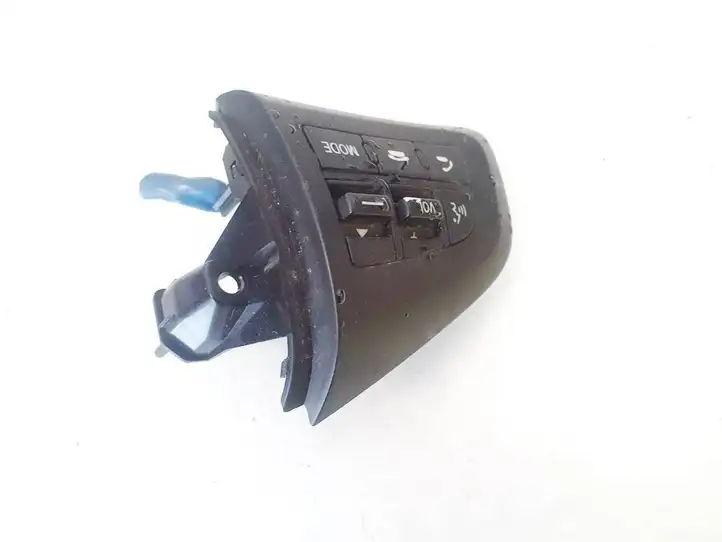 Mazda CX-7 (2009 - 2014) 75b979 Кнопки на рулевом колесе — фото 2