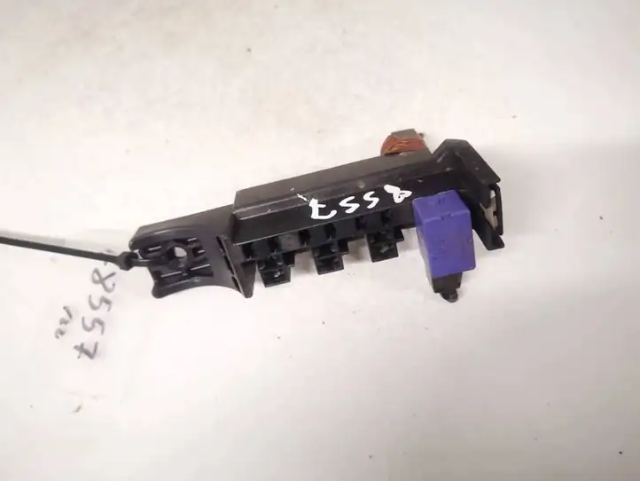 Toyota Avensis T250 (2003 - 2006) 2830028010 Другое реле — фото 1