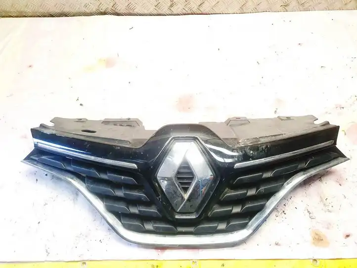 Renault Kadjar (2015 - 2018) 623103685r Передняя решетка — фото 1