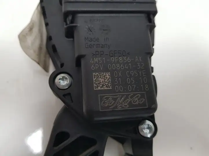 Ford Focus (2011 - 2015) 4M519F836AK Педаль акселератора — фото 3