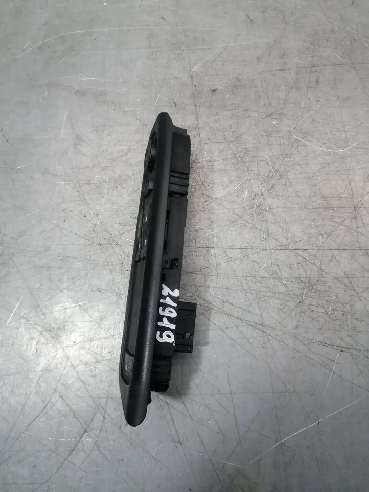 Fiat Stilo (2001 - 2010) B569 Кнопка стеклоподъемников — фото 2