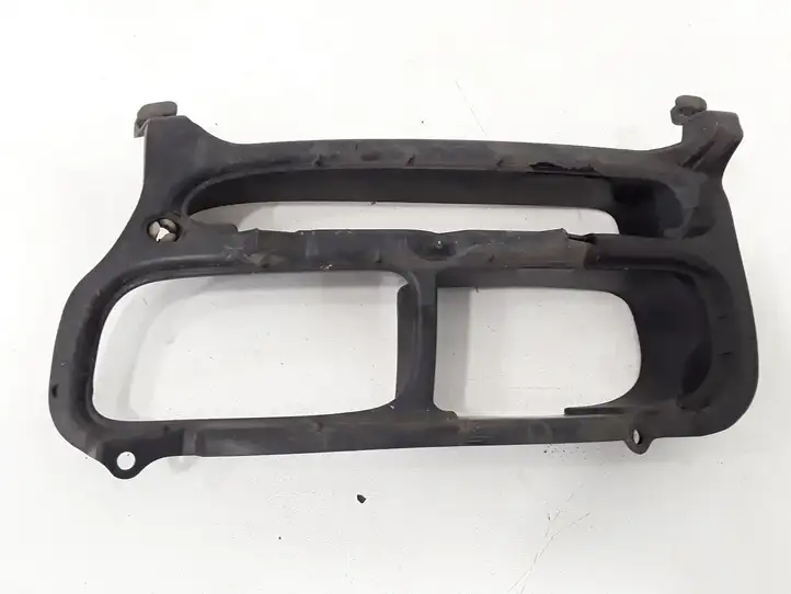 Toyota Avensis T250 (2003 - 2006) 5212805040 Решетка противотуманной фары — фото 1