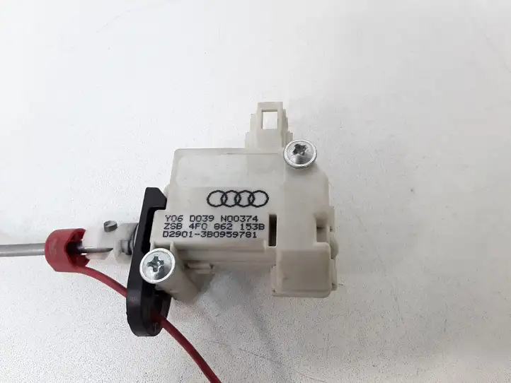 Audi A6 S6 C6 4F (2004 - 2008) Замок крышки топливного бака — фото 2