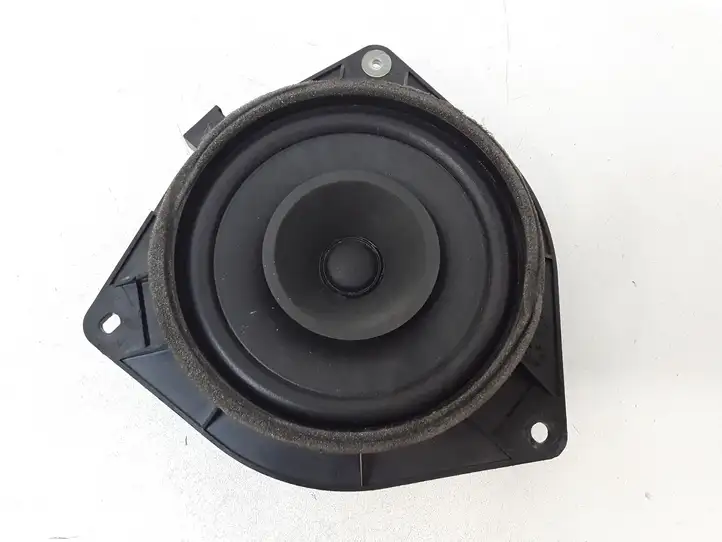 Toyota Avensis T250 (2006 - 2009) 8616002380 Динамики задних дверей — фото 1