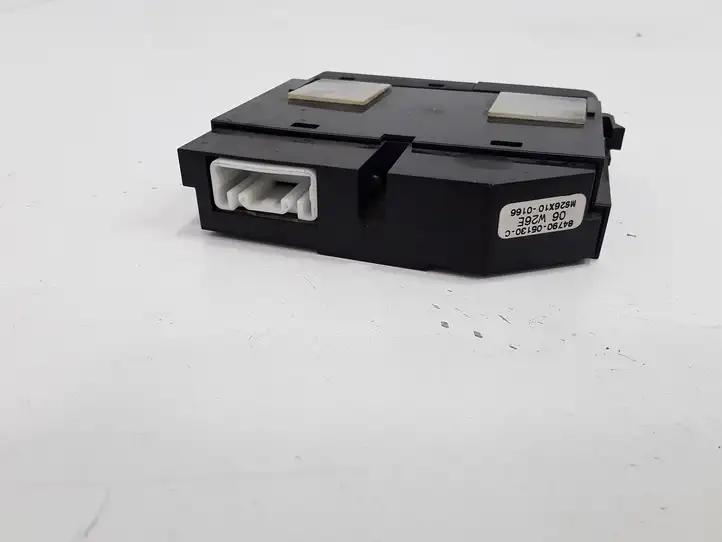 Toyota Avensis T250 (2006 - 2009) 8479005130C Кнопка обогрева стекла — фото 2