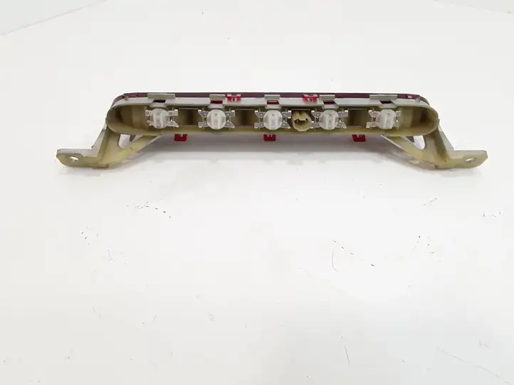 Toyota Corolla Verso AR10 (2004 - 2009) 815700F011 Дополнительный стоп фонарь — фото 2