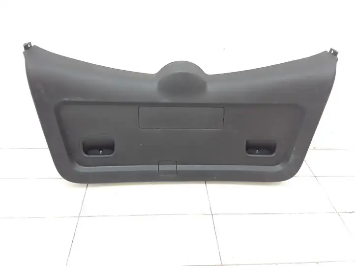 Toyota Corolla Verso AR10 (2004 - 2009) Комплект обшивки крышки багажника — фото 1