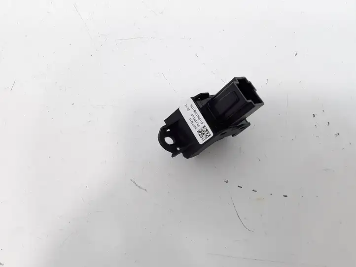 Volvo S40 (2007 - 2012) 30773214 Кнопка стеклоподъемников — фото 2