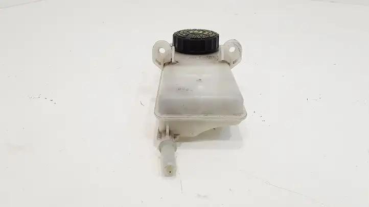 Peugeot 307 CC (2001 - 2005) 0204224574 Бачок тормозной жидкости — фото 2