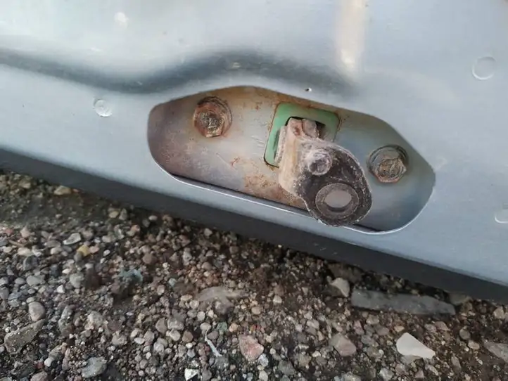 Hyundai Getz (2002 - 2005) Ограничитель задней двери — фото 2