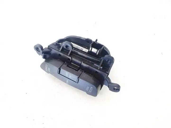 Chevrolet Captiva (2006 - 2011) 96866026100303 Кнопки на рулевом колесе — фото 2
