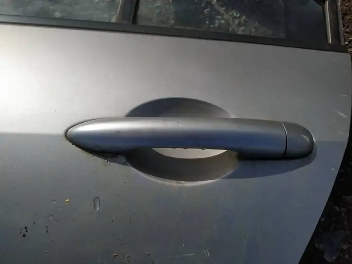 Nissan Primera (2001 - 2008) Наружная ручка двери — фото 2