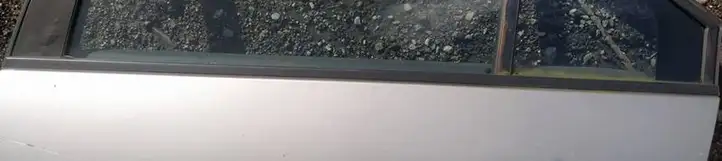 Nissan Primera (2001 - 2008) Накладка стекла задней двери — фото 1