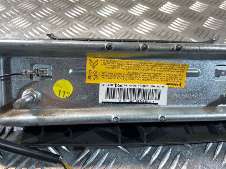 Citroen C5 (2004 - 2008)  9650141200 Подушка безопастности колен