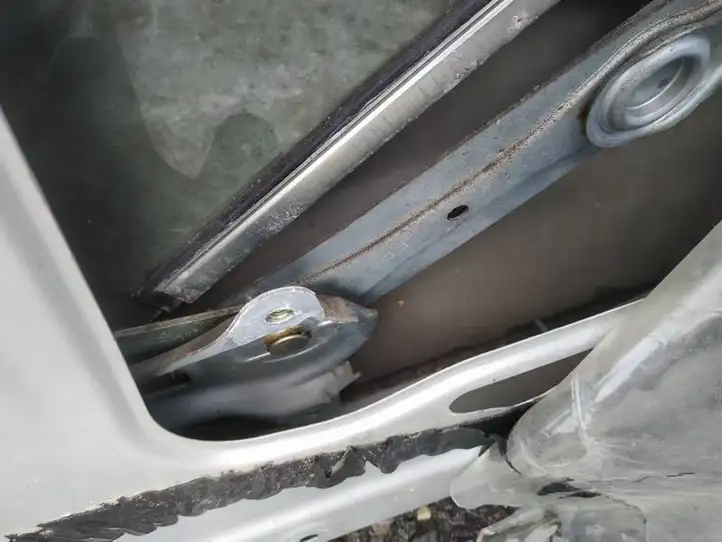 Toyota Corolla Verso AR10 (2004 - 2009) Стеклоподъемник передней двери (комплект) — фото 1