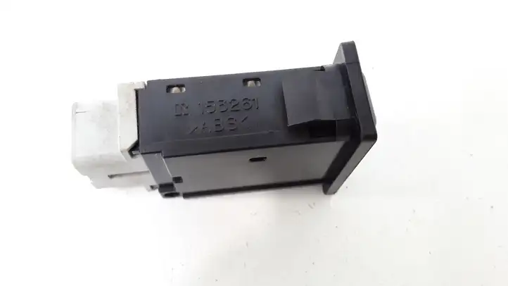 Toyota Avensis T250 (2003 - 2006) 153261 Включатель обогрева — фото 2
