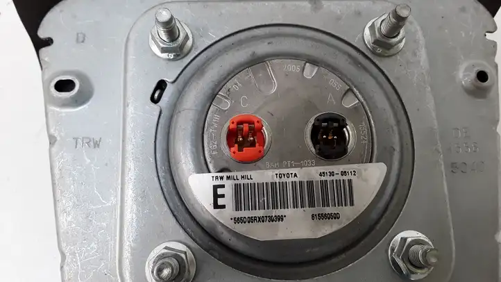 Toyota Avensis T250 (2003 - 2006) 4513005112 Подушка безопасности руля — фото 3