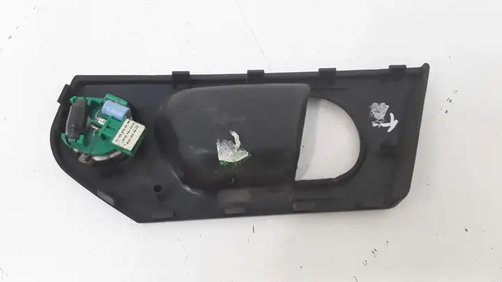 Opel Meriva A (2002 - 2006) 13123545LH Прочая отделка передней двери — фото 2