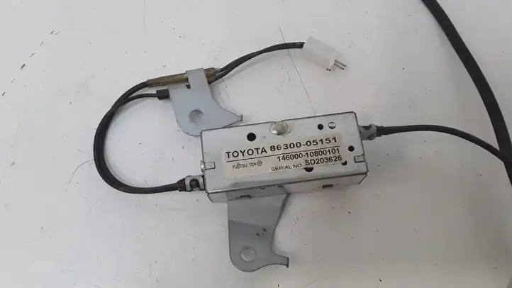 Toyota Avensis T250 (2003 - 2006) 8630005151 Усилитель антенны — фото 2