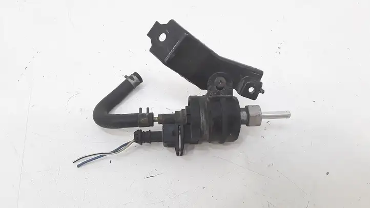 Toyota Avensis T250 (2003 - 2006) Топливный насос Webasto — фото 3