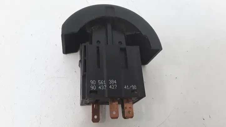 Opel Astra G (1998 - 2004) 90561384 Включатель аварийных фонарей — фото 2