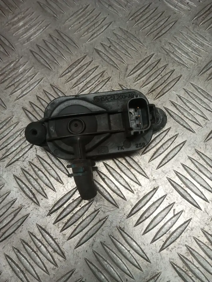Ford Focus (2005 - 2008) 3M5A5L200AB Датчик давления выхлопных газов — фото 1