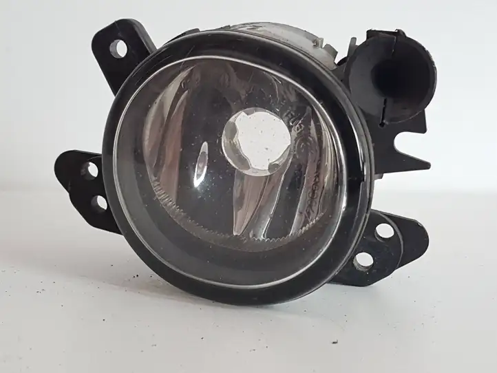 Mercedes-Benz C W204 (2007 - 2014)  A2518200856 Передняя противотуманная фара
