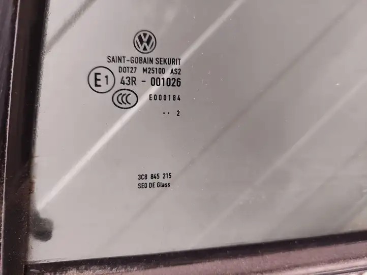 Volkswagen PASSAT CC (2012 - 2017) 3C8845215 Форточка двери — фото 2