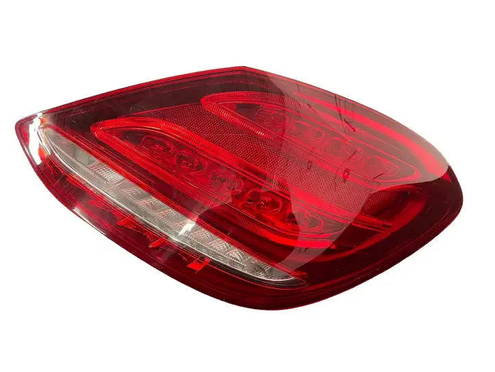 Mercedes-Benz C W205 (2014 - 2021) A2059061457 Задний фонарь в кузове — фото 1