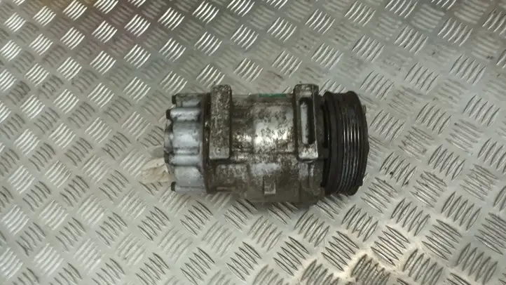 Volvo V50 (2004 - 2008)  3M5H19D629 Компрессор (насос) кондиционера воздуха