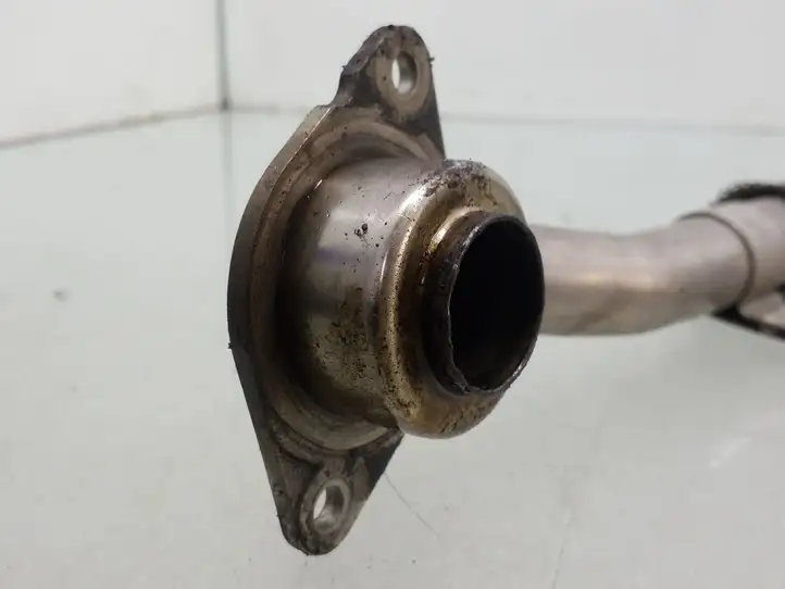 Opel Signum (2002 - 2008)   EGR трубка (трубки)/ шланг (шланги)