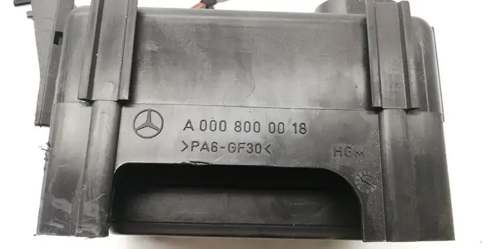 Mercedes-Benz E A207 (2010 - 2017) A0008000018 Вакуумный насос центрального замка — фото 3