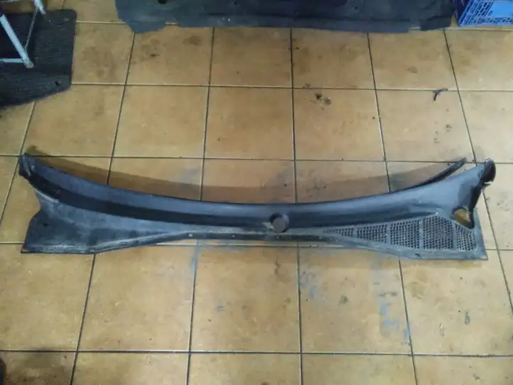 Subaru Legacy (1999 - 2003) 91411AE010 Жабо стеклоочистителей — фото 1
