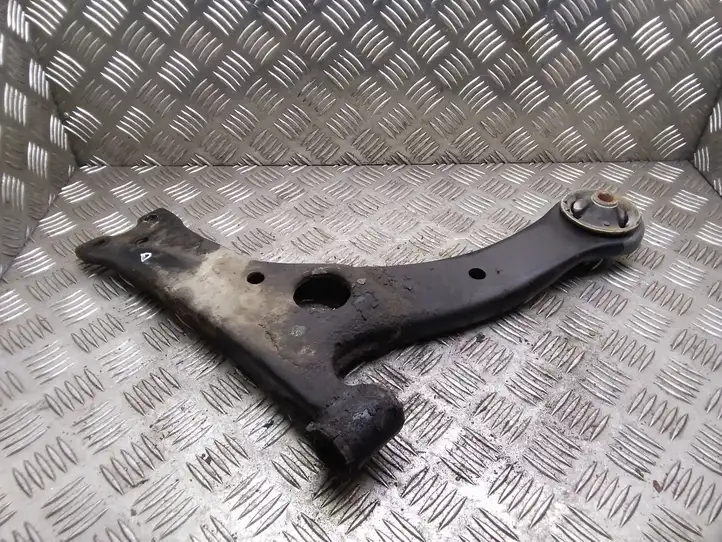 Toyota Corolla Verso AR10 (2004 - 2009) 486550F010 Вилка подвески — фото 1
